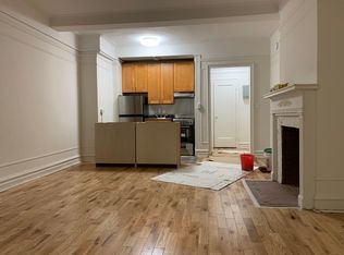82-67 Austin St #210, Kew Gardens, NY 11415