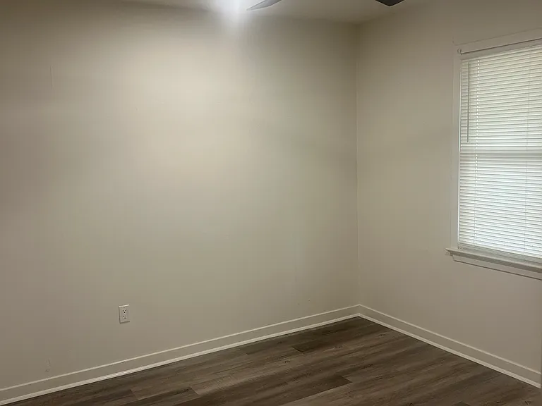 637 Briarcliff Cir — Photo 5