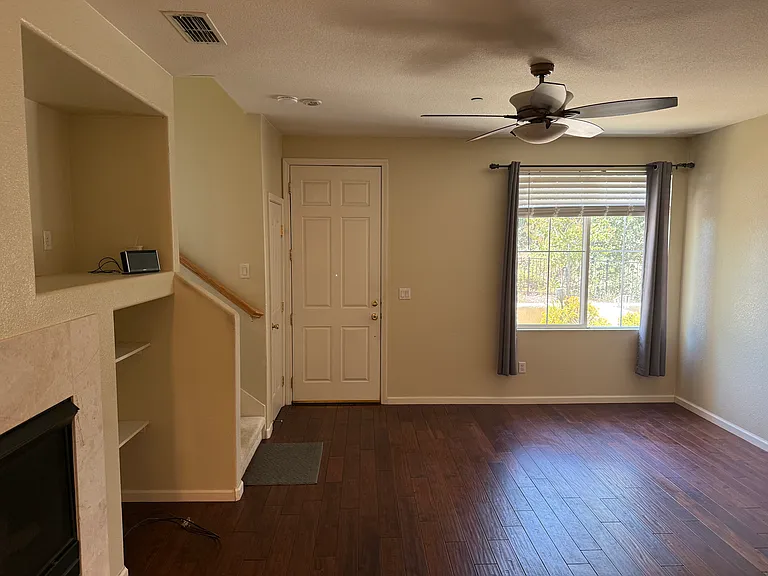 1706 Esplanade Cir — Photo 5