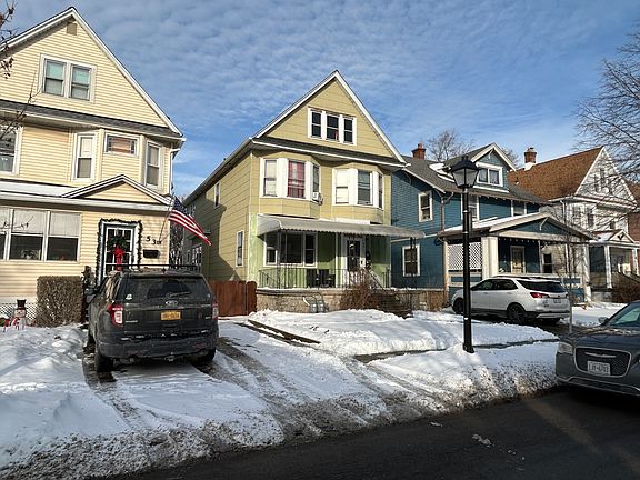 2nd image of 49 W Hazeltine Ave #1