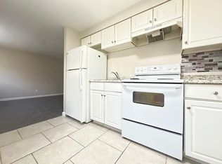 1238 W Washington St #C21, Norristown, PA 19401