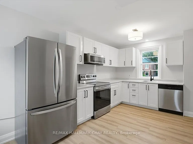 15 Parkside Dr #3 — Photo 15