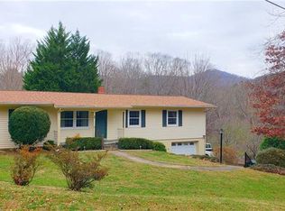52 Gibson Rd, Asheville, NC 28804