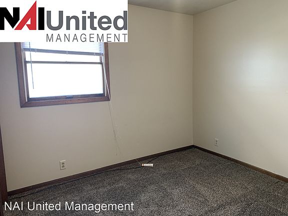 5th image of 406 Orbit Dr APT 7
