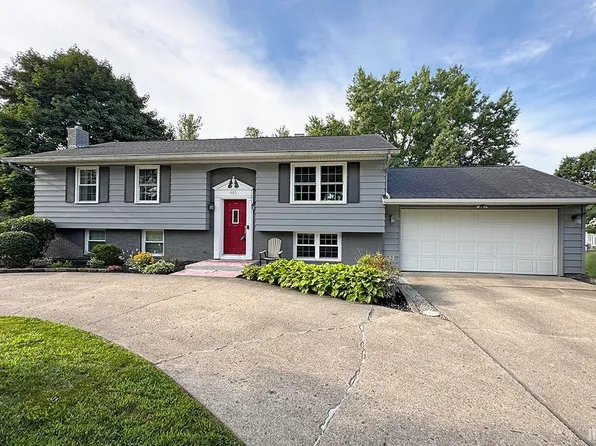 603 Wayne St, Middlebury, IN 46540