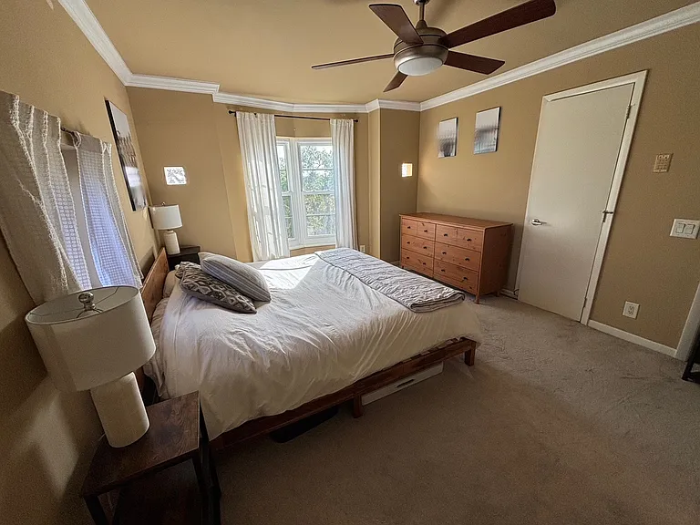 4950 Bayshore Blvd #28 — Photo 14