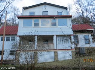 47 Scrabble Rd, Castleton, VA 22716
