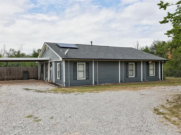 107 S Henney Rd, Choctaw, OK 73020