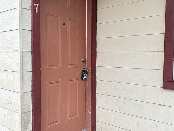 3rd image of 1032 S Avenue 7 #1044