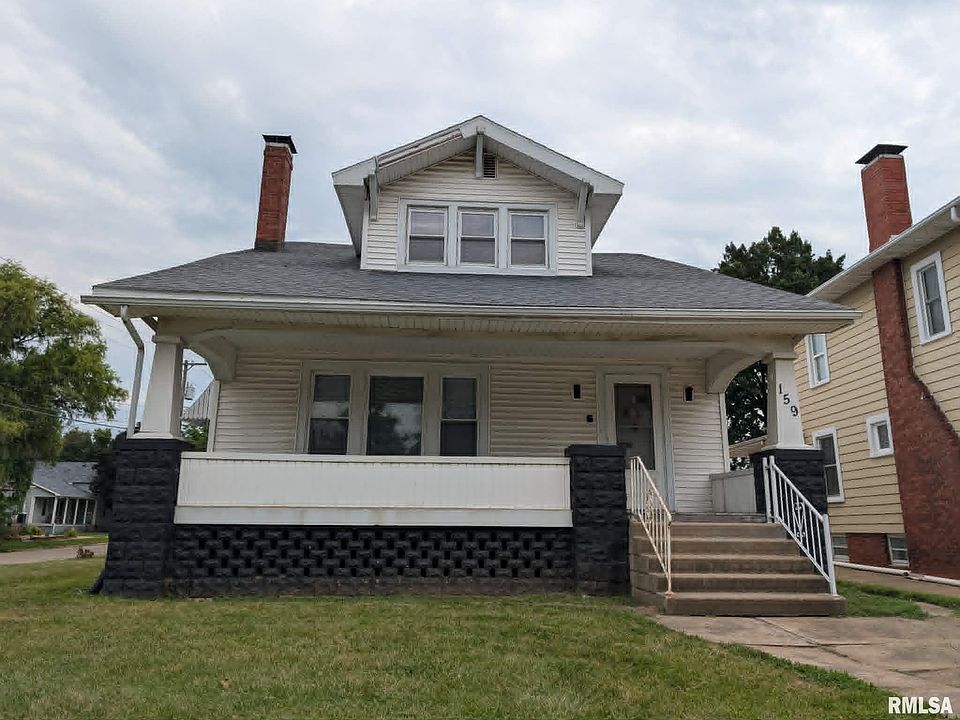1st image of 159 W Locust St