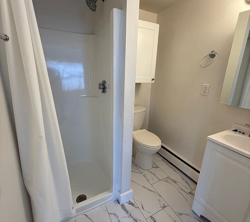 1st image of 10 Summer St #3-2