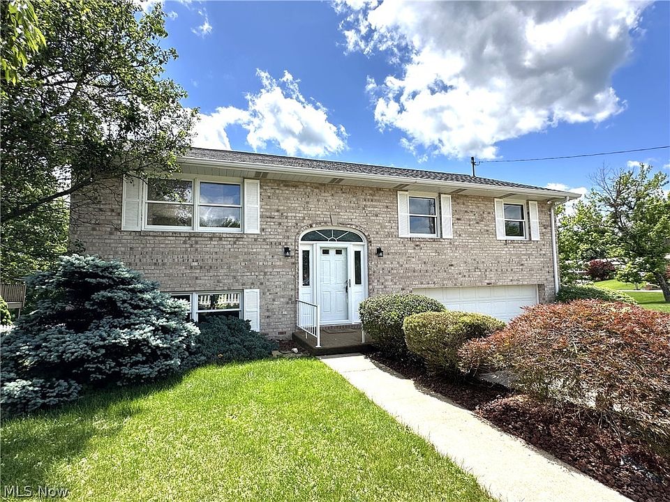 1st image of 133 Skyview Dr