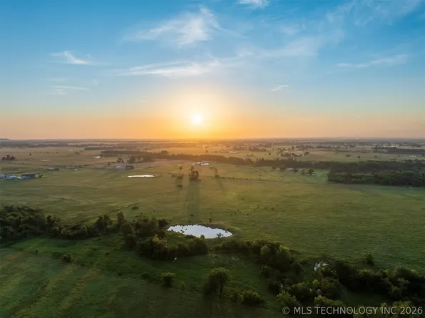 1 N 427th Rd, Pryor, OK 74361