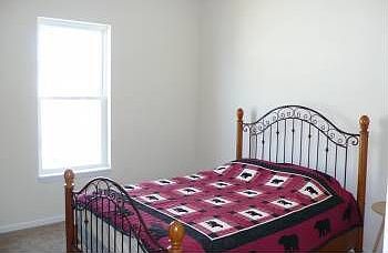 4th image of 13240 Lake Shore Dr Unit 202