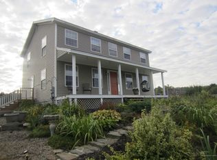 341 Augusta Rd, Topsham, ME 04086