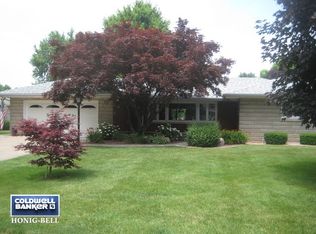 2421 Erskine Rd, Joliet, IL 60433