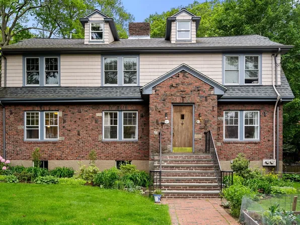 53-55 Gay St, Newtonville, MA 02460
