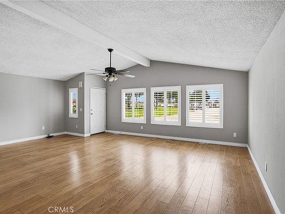 3rd image of 27250 Murrieta Rd Space 84