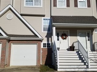 203 E Sheldrake Cir, Dover, DE 19904