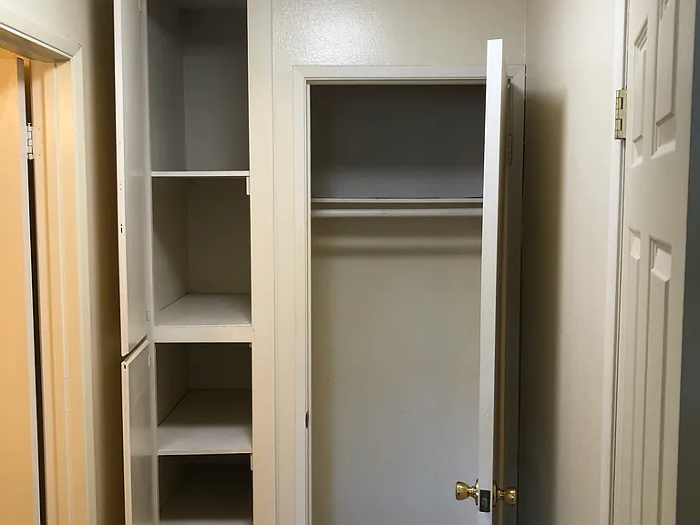 16522 Pro Cir #B — Photo 6