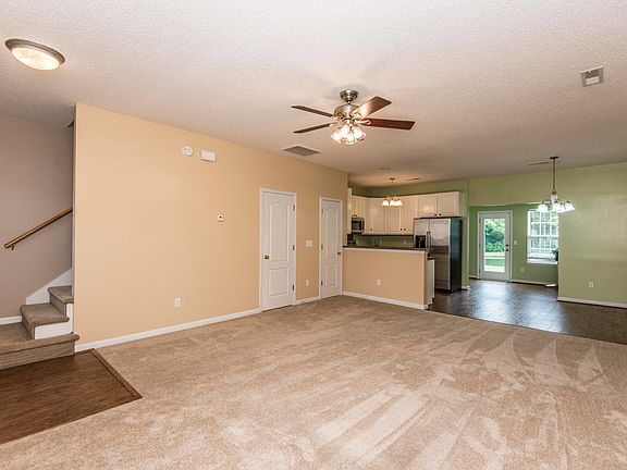 3rd image of 138 Black River Dr