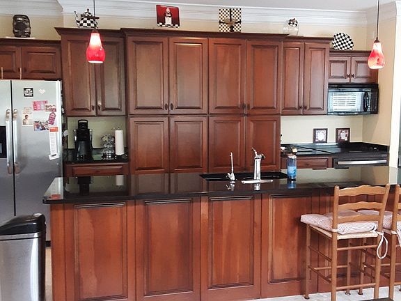 4th image of 5 Mossy Oaks Ln