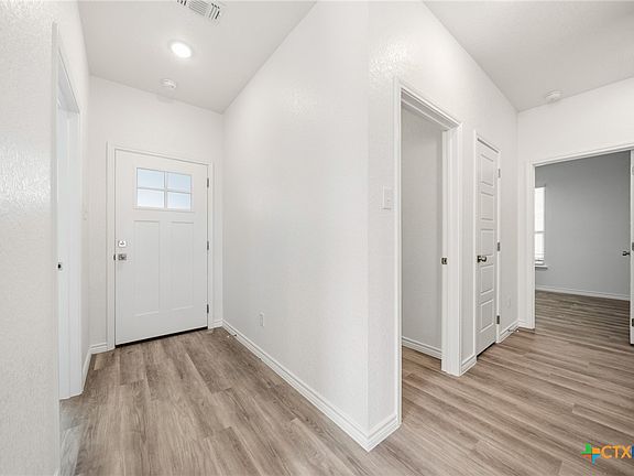 5th image of 1211 Victory Ranch Trl