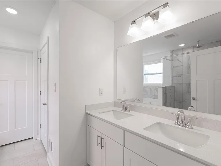 109 Mesa Dr — Photo 7