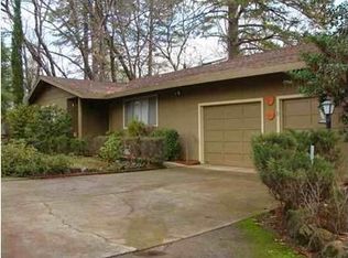 135 Roe Rd, Paradise, CA 95969