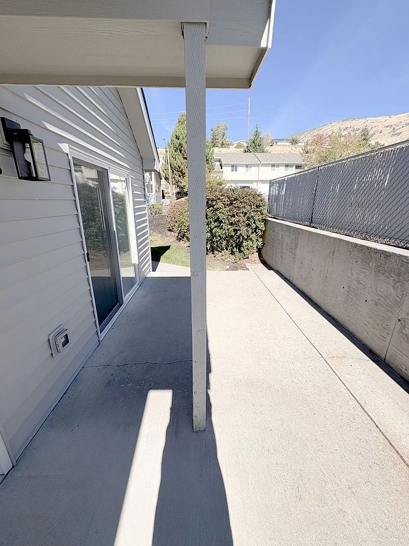 5620 Nh - Glenridge Place Llc — Photo 2