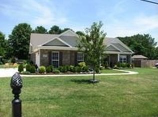 127 Beaconsfield Dr, Meridianville, AL 35759