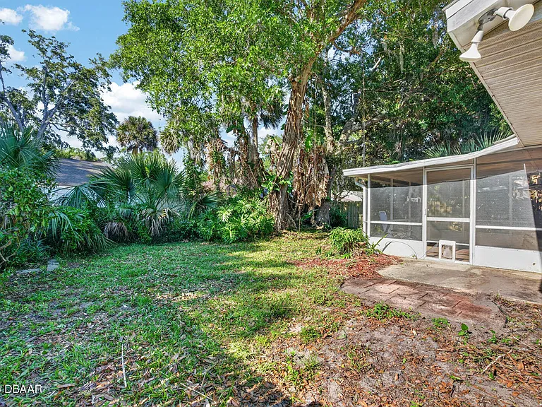 1133 Squirrel Nest Ln — Photo 28