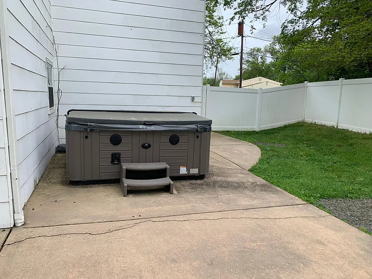 305 Garwood Pl — Photo 30