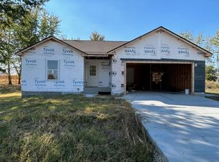 111 Thurman Dr, Eolia, MO 63344