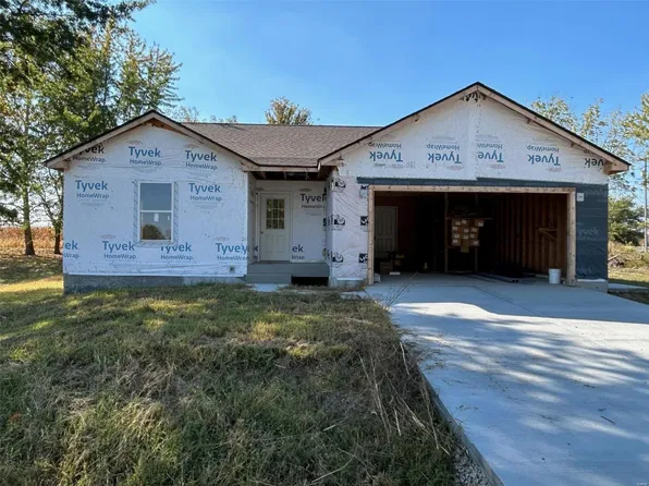 111 Thurman Dr, Eolia, MO 63344
