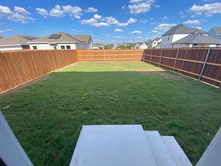 121 Standing Rock Ln — Photo 21