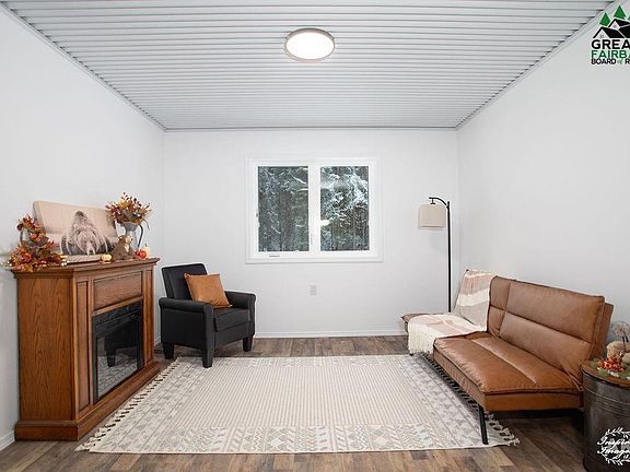 3rd image of 3759 Arctic Lights Ave