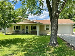 253 Water Tower Rd, Stonefort, IL 62987