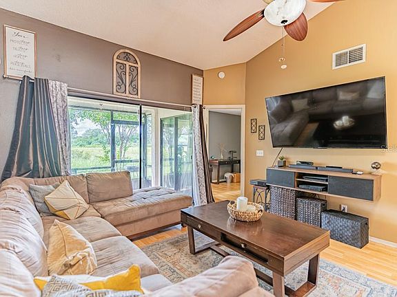 5th image of 12215 Augusta Woods Cir