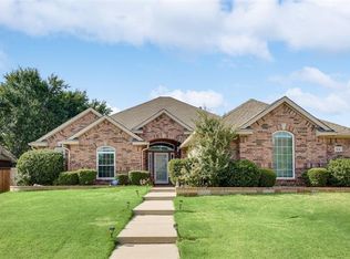 114 Indian Paint Dr, Justin, TX 76247