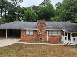 517 N Hairston Rd, Stone Mountain, GA 30083