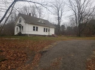 76 Old Boston Tpke, Hubbardston, MA 01452