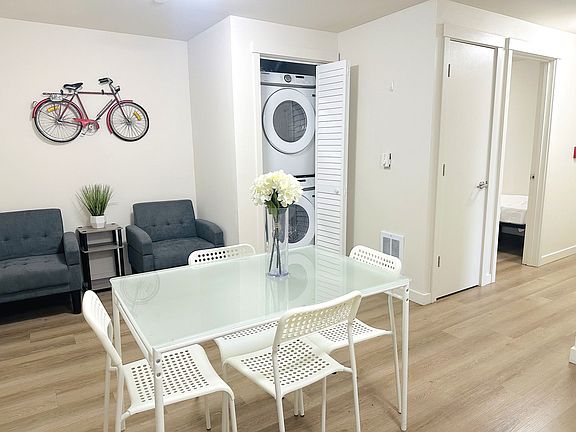 2nd image of 4215-4221 9th Ave NE #402