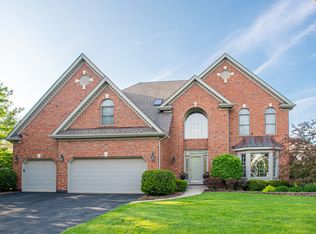 3307 Grassmere Rd, Naperville, IL 60564