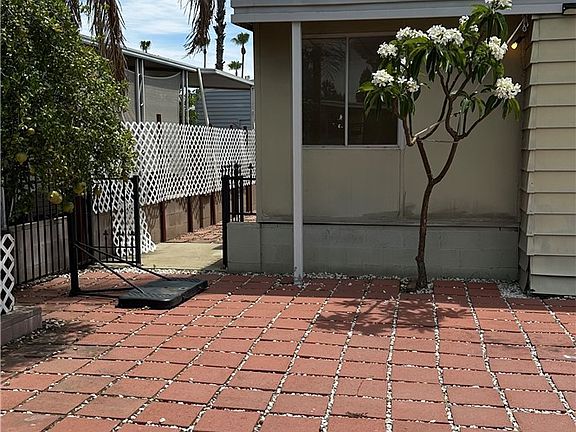 2nd image of 1025 S Riverside Ave Space 21
