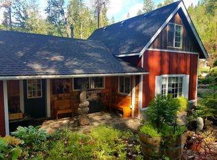 821 Ulrich Rd, Prospect, OR 97536