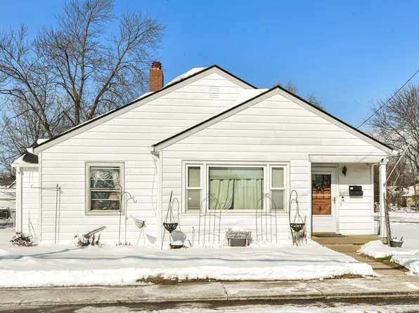 121 E Church St, Fortville, IN 46040