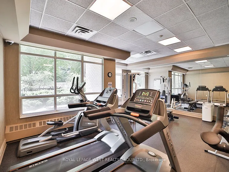 1 Lomond Dr #708 — Photo 26