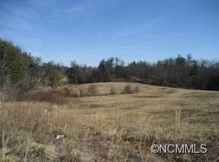 765 Crest Rd, Flat Rock, NC 28731