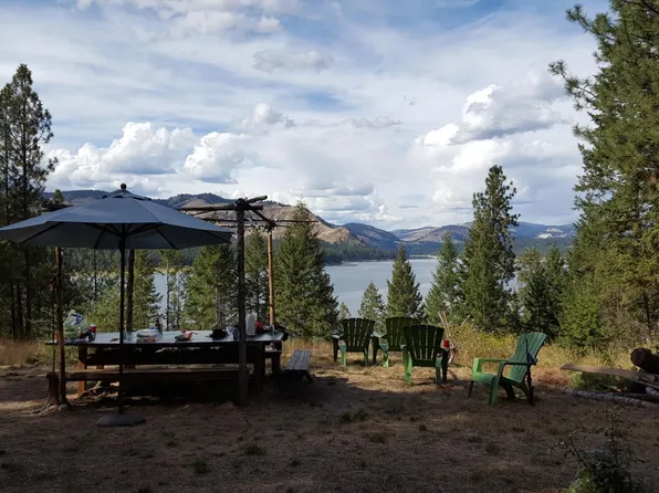 1777 Highway 25 N, Evans, WA 99126